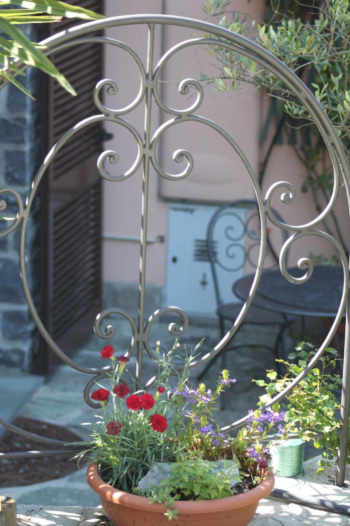 Balcone Fiorito Bed & Breakfast Menaggio Exterior photo