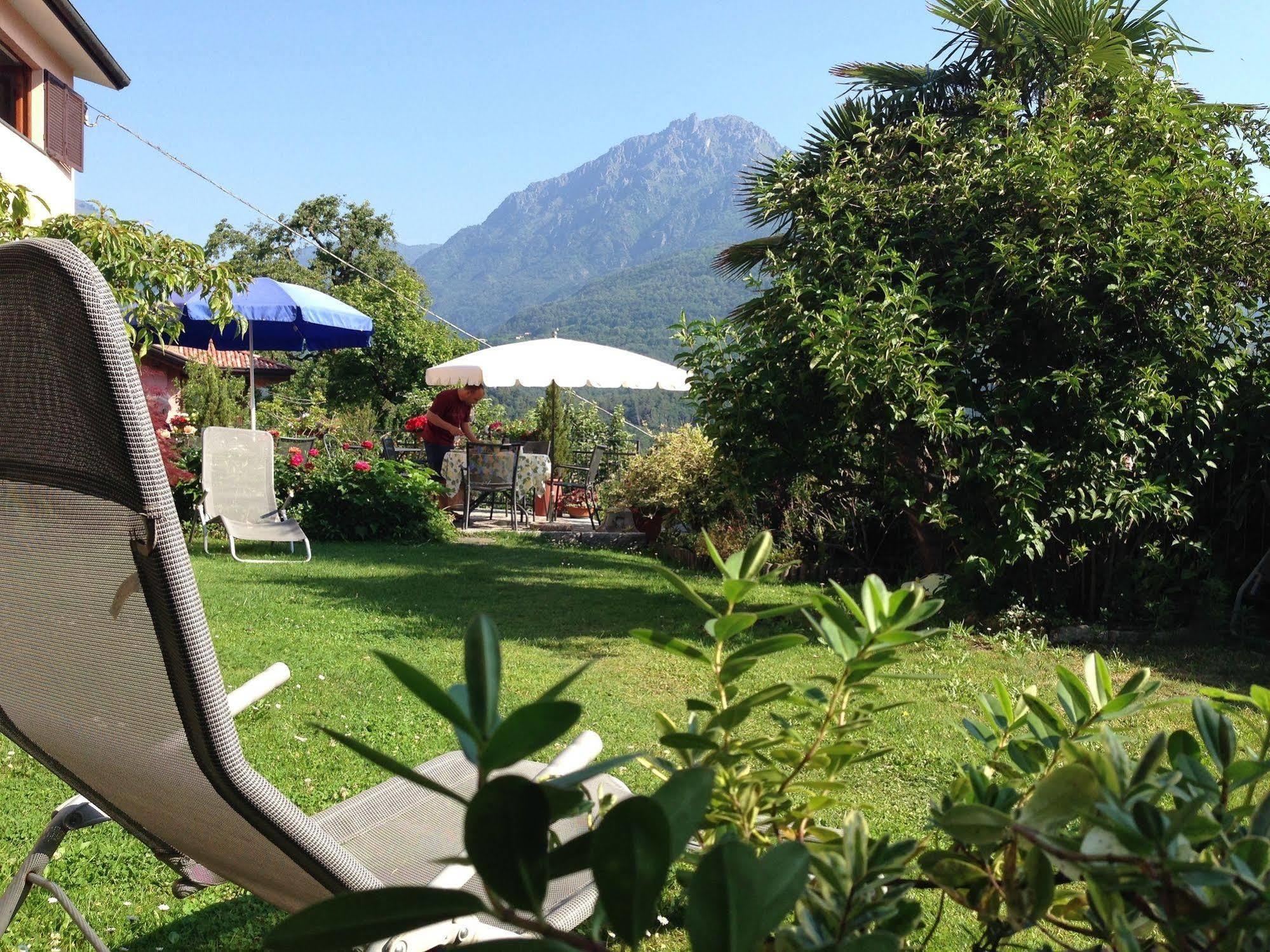 Balcone Fiorito Bed & Breakfast Menaggio Exterior photo