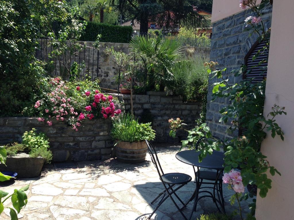 Balcone Fiorito Bed & Breakfast Menaggio Room photo