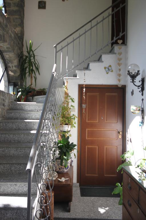 Balcone Fiorito Bed & Breakfast Menaggio Room photo